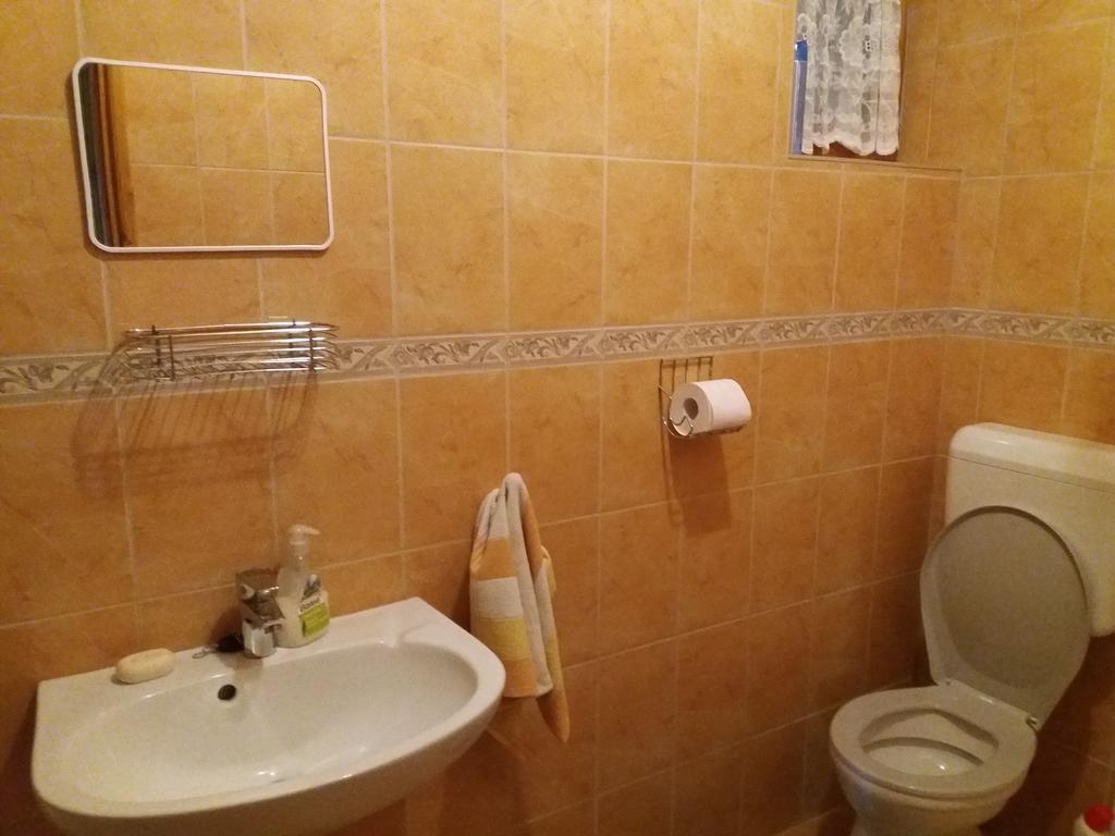 Orban Vendeghaz Guest House Kovagoors Bagian luar foto